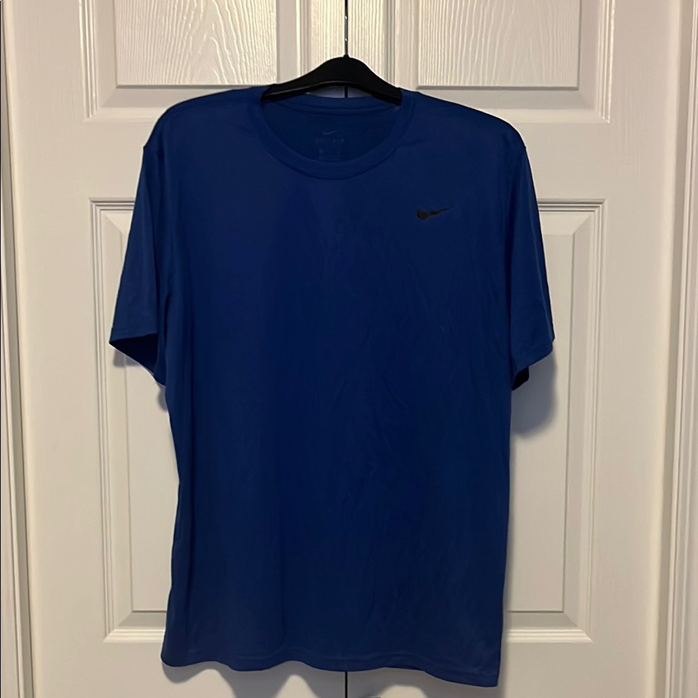 Nike Men's Deep Blue Short Sleeve Tee